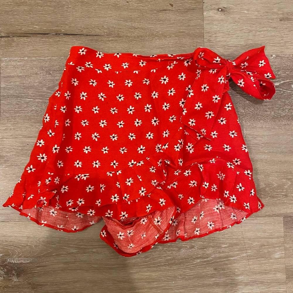 ZARA Red Linen Floral Skort